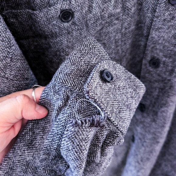 Button Down - Picture 4 of 4